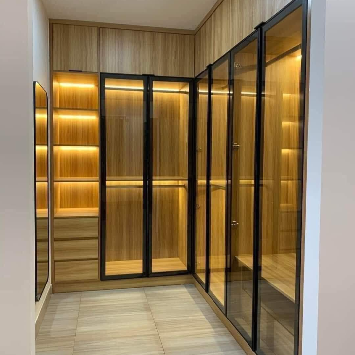 Mẫu Thực Tế Tủ Quần Áo Cánh Kính Hiện Đại