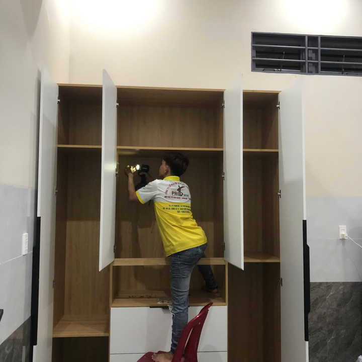 Tủ Quần Áo & Lắp Đặt Thực Tế