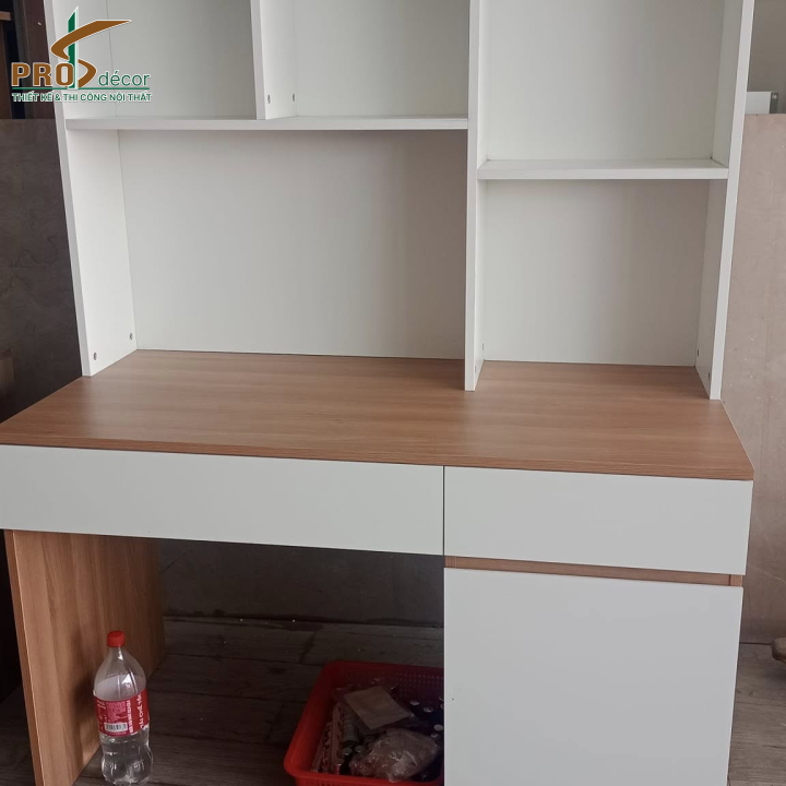 Mẫu Bàn Học Mini Kết Hợp Kệ Sách